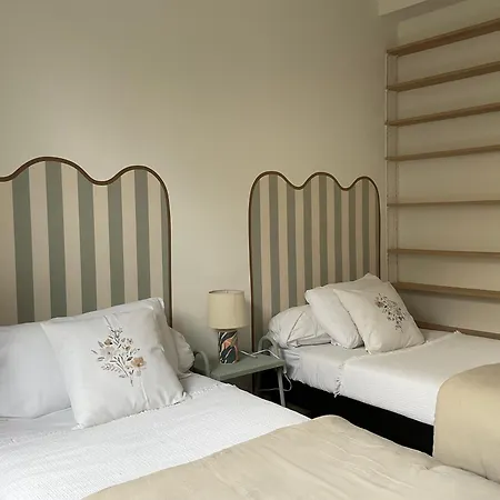 Entrez En Lice, Face A La Cite Vue Sublime *