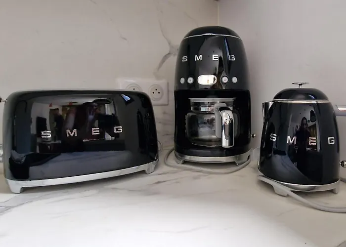 شقة Entrez En Lice, Face A La Cite Vue Sublime قرقشونه