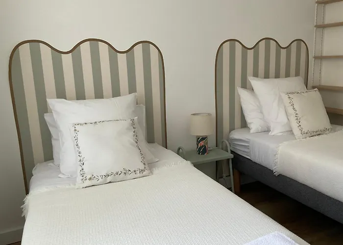 شقة Entrez En Lice, Face A La Cite Vue Sublime قرقشونه